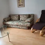 Daire Helene Hohenems, 4-12 P, Haus, 4 Schlafzimmer, Kueche, Parkplatz, Garten, Wifi *