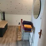 Helene Hohenems, 4-12 P, Haus, 4 Schlafzimmer, Kueche, Parkplatz, Garten, Wifi Lejlighed