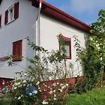 Daire Helene Hohenems, 4-12 P, Haus, 4 Schlafzimmer, Kueche, Parkplatz, Garten, Wifi Hohenems