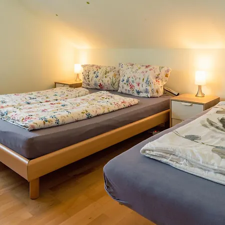 Appartement Helene Hohenems, 4-12 P, Haus, 4 Schlafzimmer, Kueche, Parkplatz, Garten, Wifi