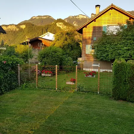شقة Helene Hohenems, 4-12 P, Haus, 4 Schlafzimmer, Kueche, Parkplatz, Garten, Wifi