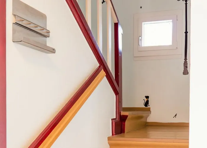 Helene Hohenems, 4-12 P, Haus, 4 Schlafzimmer, Kueche, Parkplatz, Garten, Wifi Hohenems